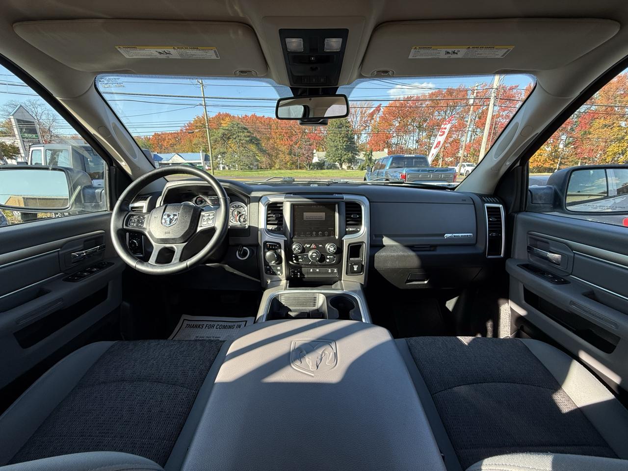 RAM 1500 4WD Crew Cab 140.5" Big Horn 2016