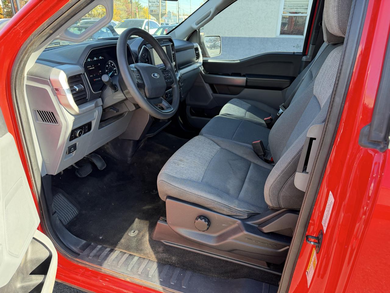 Ford F-150 2WD SuperCrew 157" XLT 2022