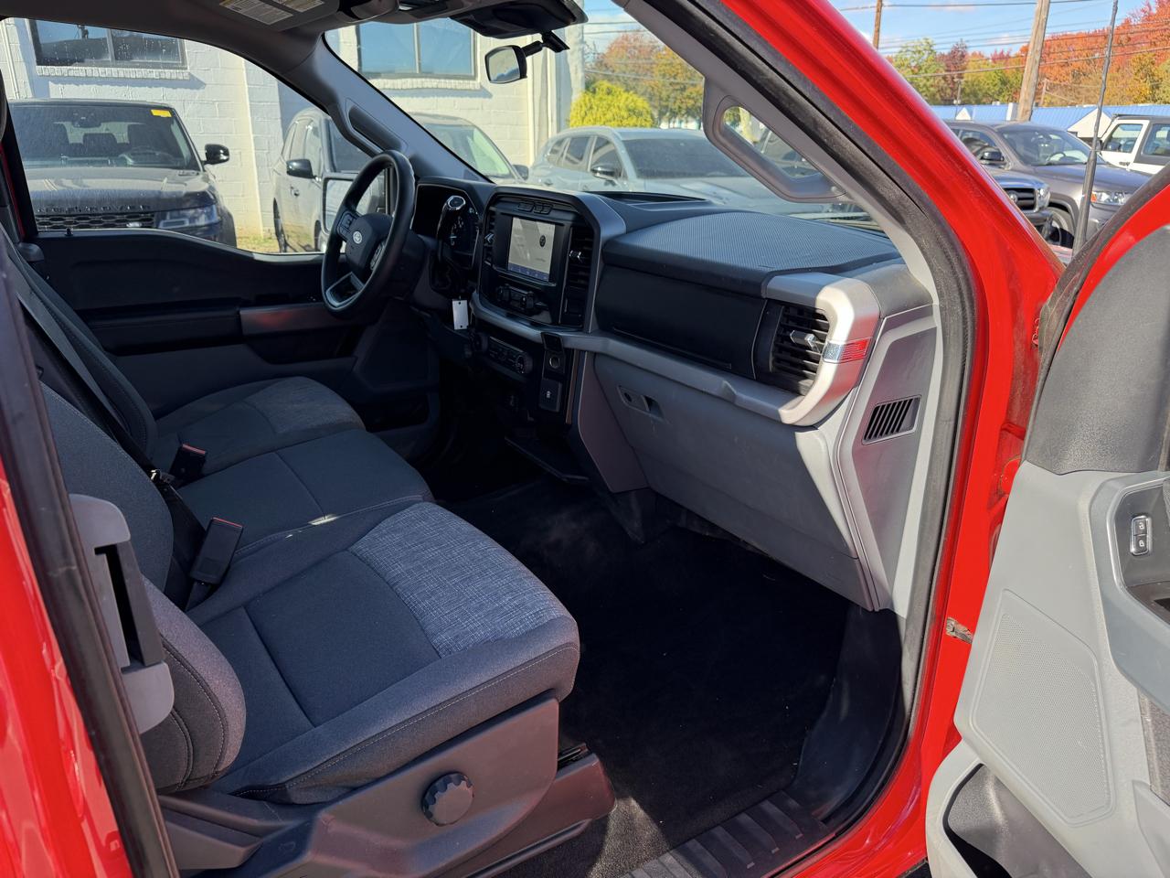 Ford F-150 2WD SuperCrew 157" XLT 2022