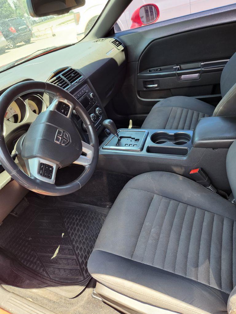 Dodge Challenger SXT 2014