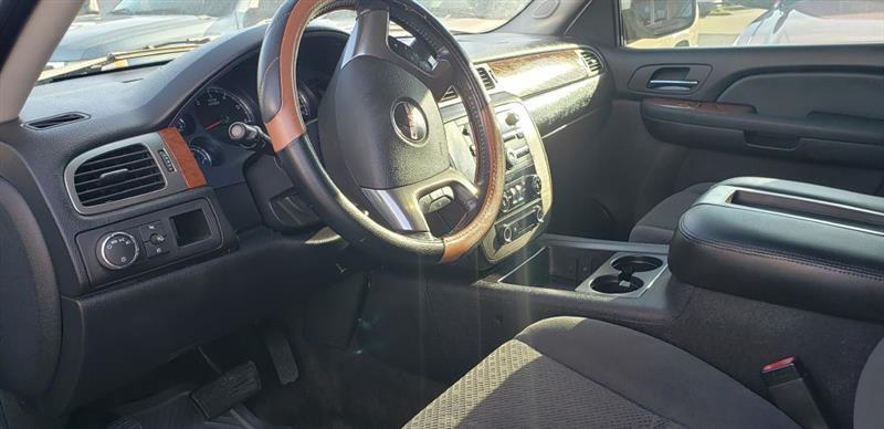 GMC Yukon SLE-1 2WD 2007