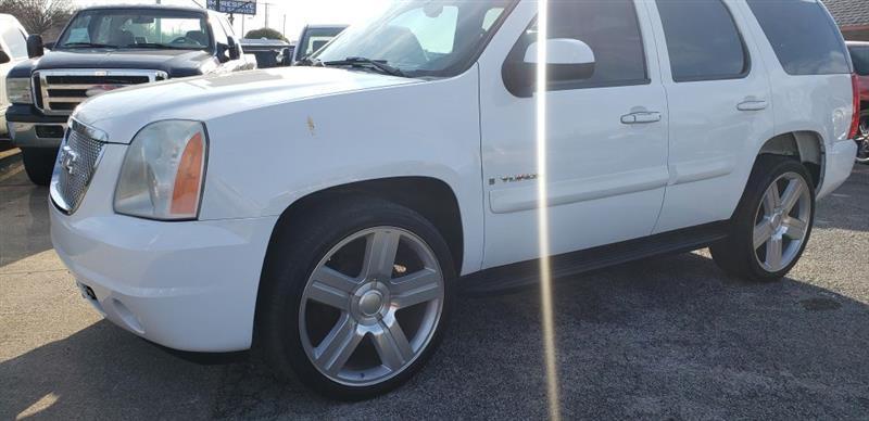 GMC Yukon SLE-1 2WD 2007