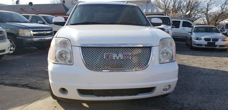 GMC Yukon SLE-1 2WD 2007