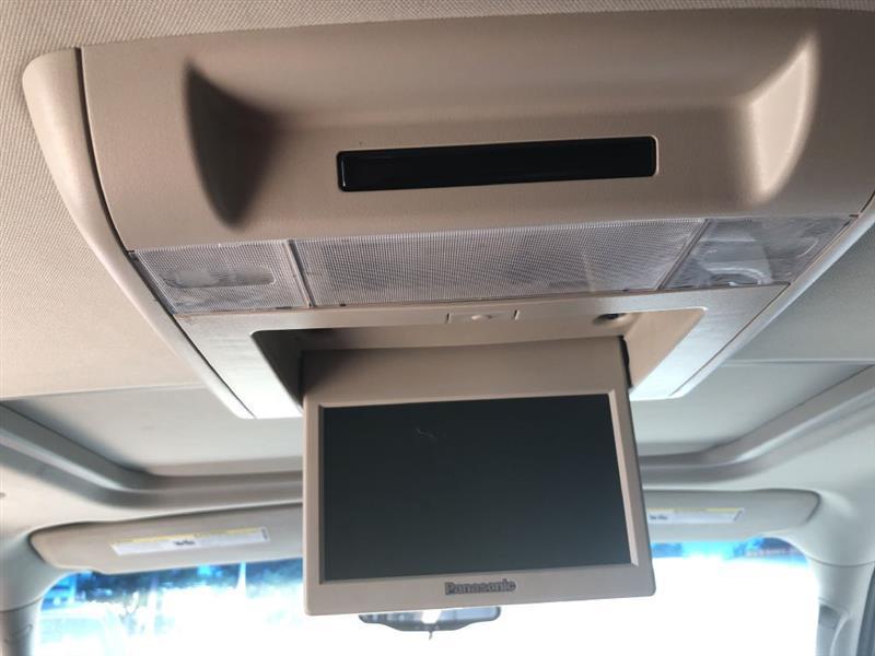 Chevrolet Tahoe LT 4WD 2011