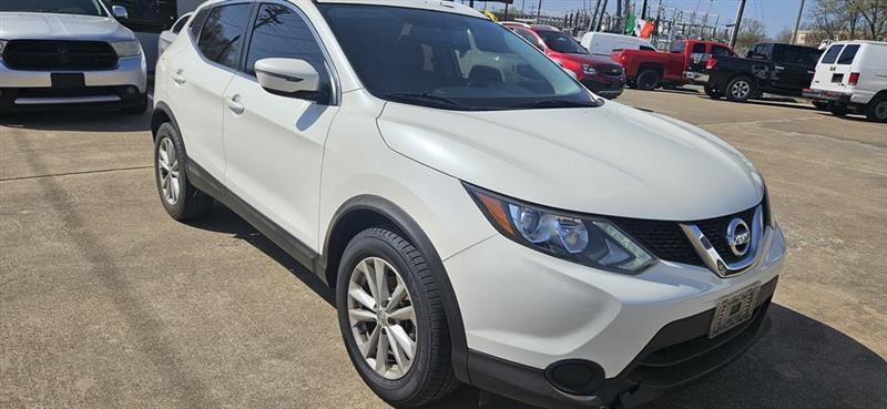 Nissan Rogue Sport S AWD 2017