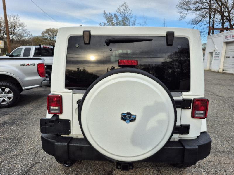 Jeep Wrangler Unlimited  2012