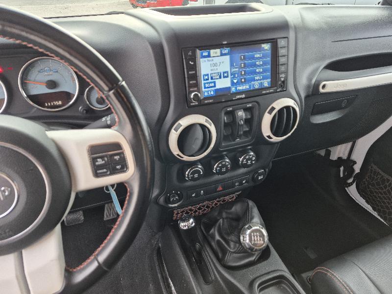 Jeep Wrangler Unlimited  2012