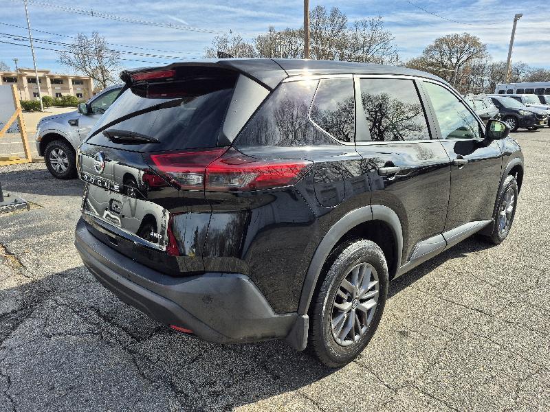 Nissan Rogue Sport  2021