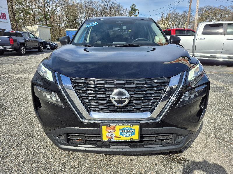 Nissan Rogue Sport  2021