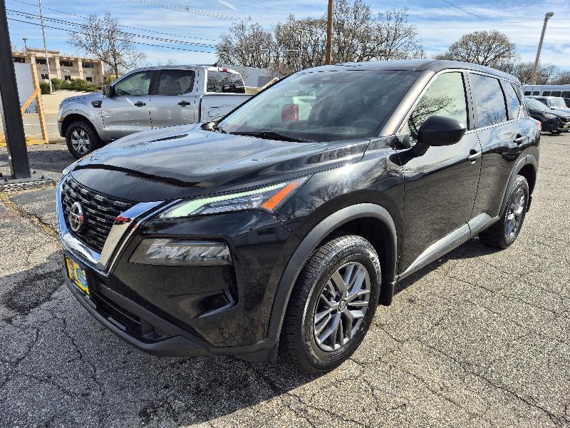 Nissan Rogue Sport  2021