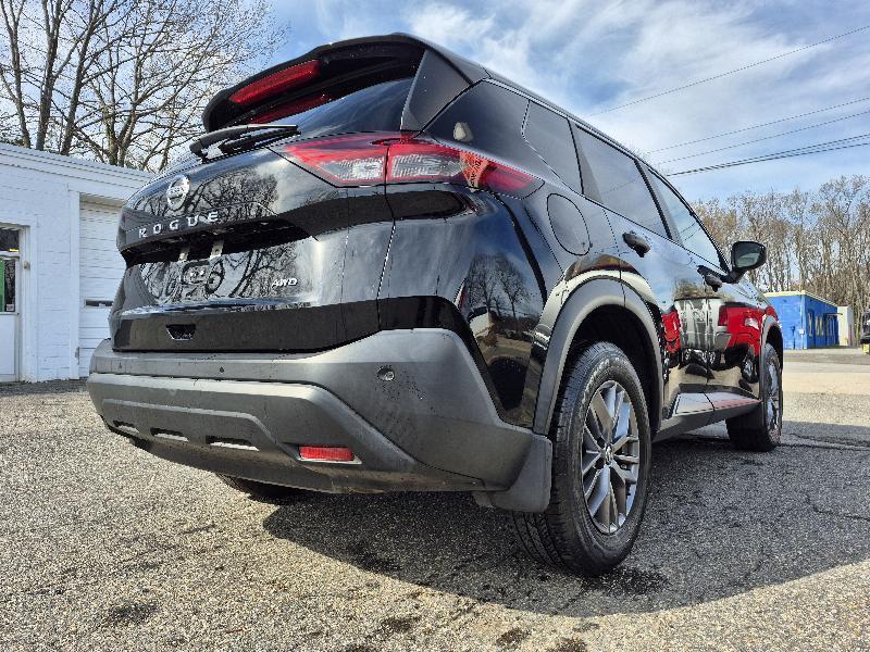 Nissan Rogue Sport  2021