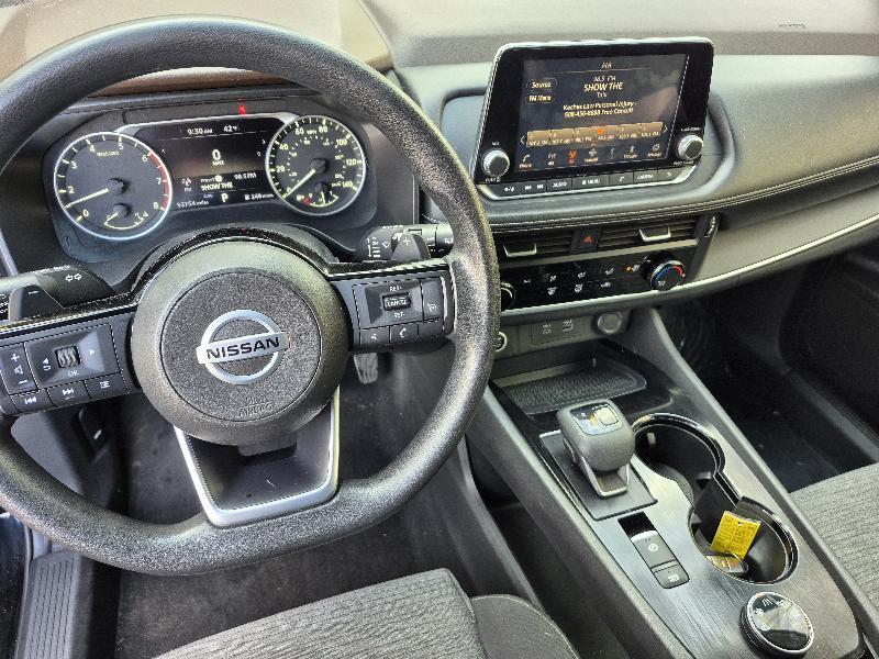 Nissan Rogue Sport  2021