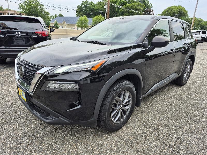 Nissan Rogue Sport  2021