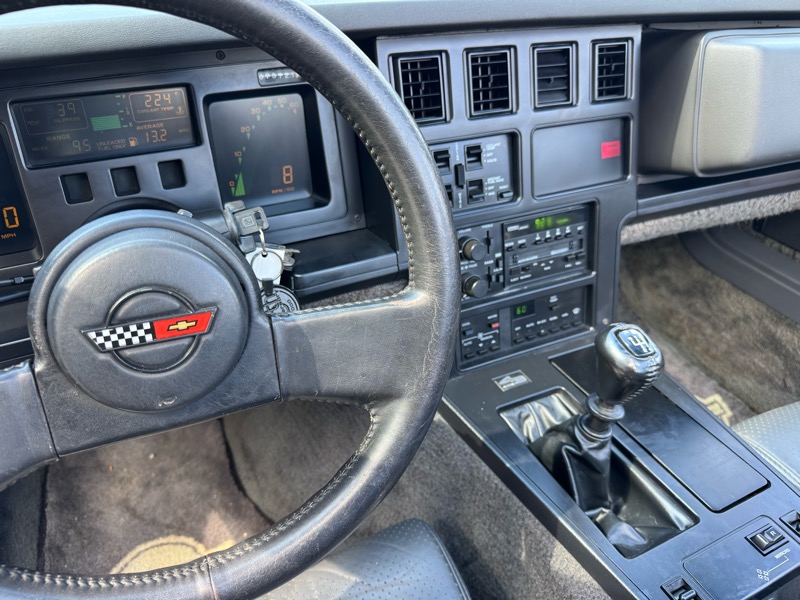 Chevrolet Corvette  1987 Chevrolet Corvette  1987