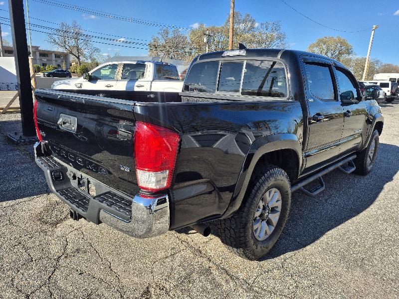 Toyota Tacoma  2016