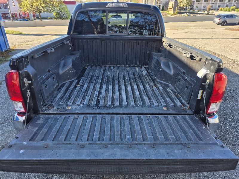 Toyota Tacoma  2016