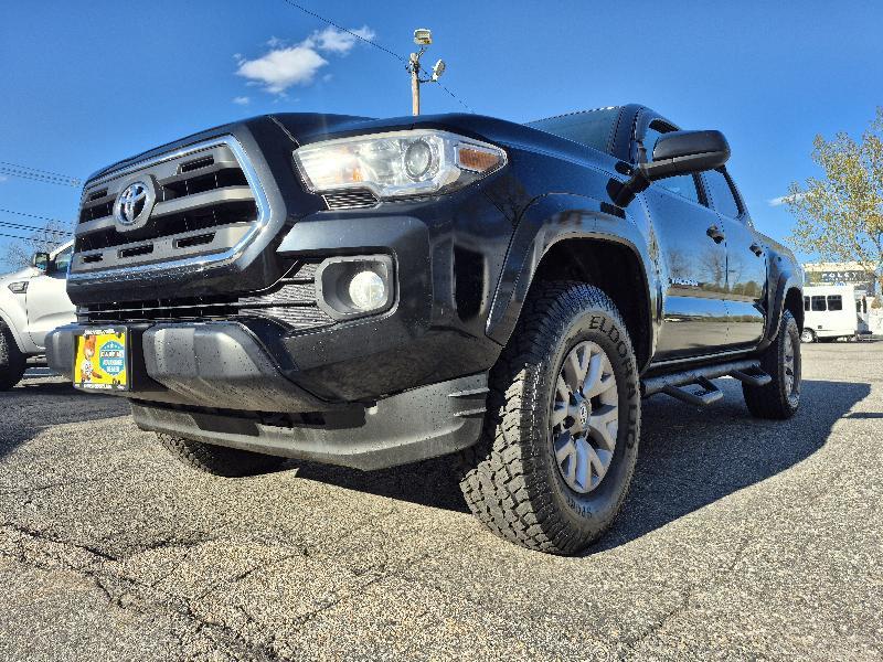 Toyota Tacoma  2016