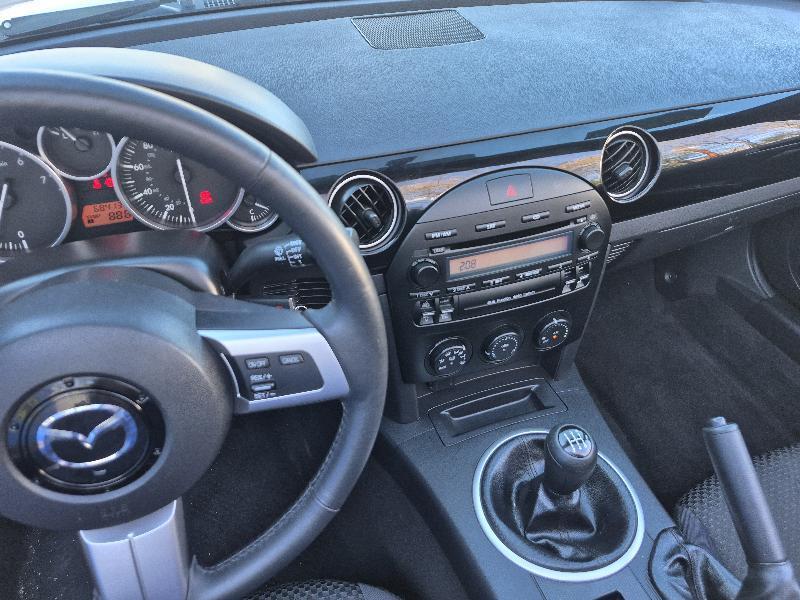 Mazda MX-5 Miata  2008