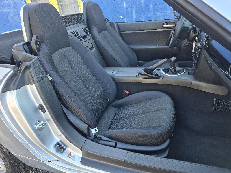 Mazda MX-5 Miata  2008