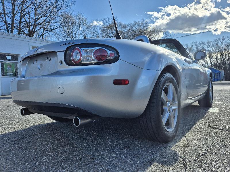 Mazda MX-5 Miata  2008