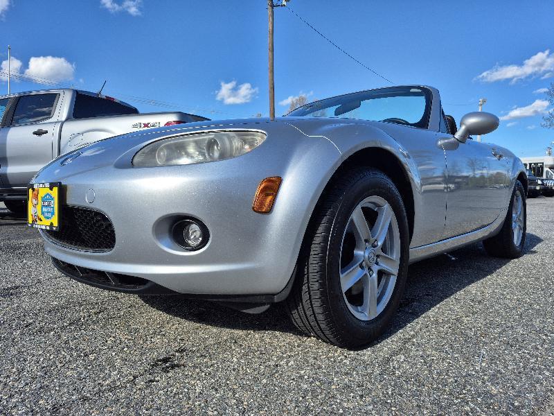 Mazda MX-5 Miata  2008