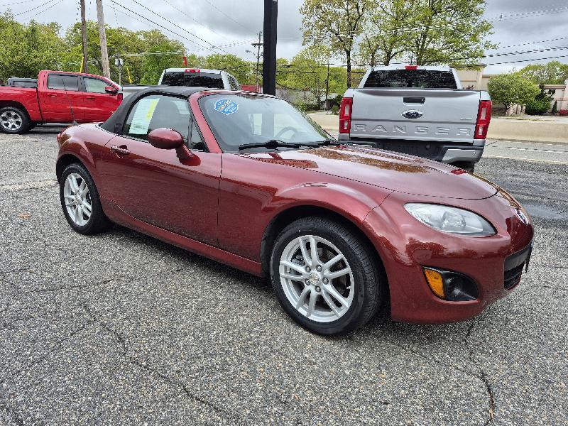 Mazda MX-5 Miata  2011