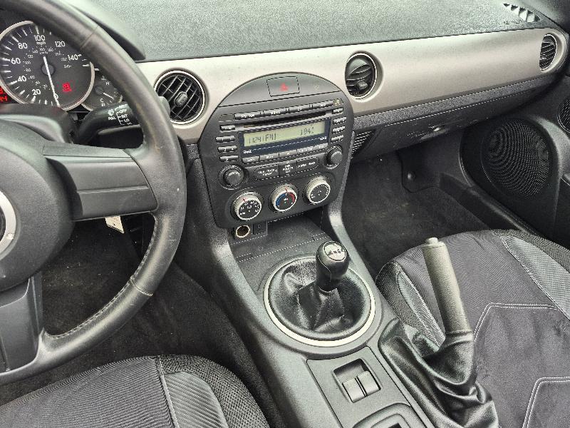 Mazda MX-5 Miata  2011