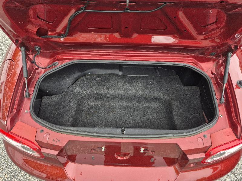 Mazda MX-5 Miata  2011
