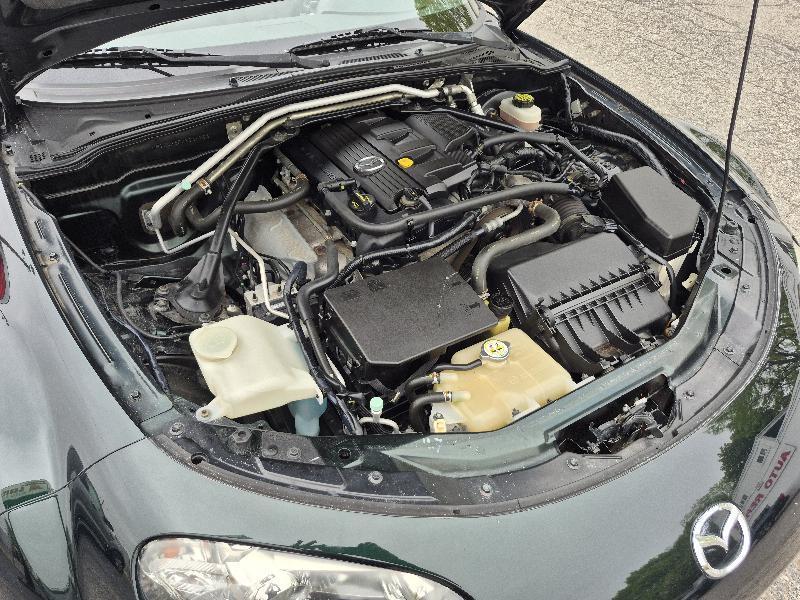 Mazda MX-5 Miata Touring Power Retractable Hardtop 2008