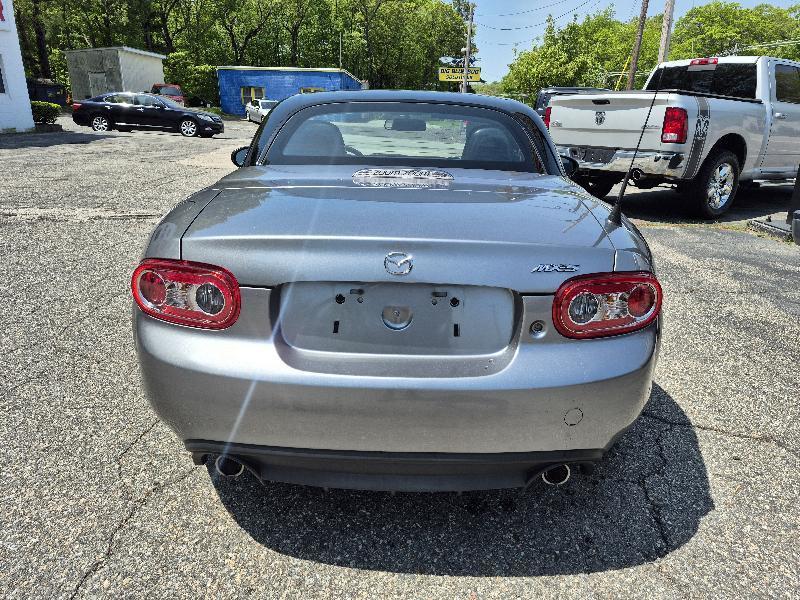 Mazda MX-5 Miata  2015