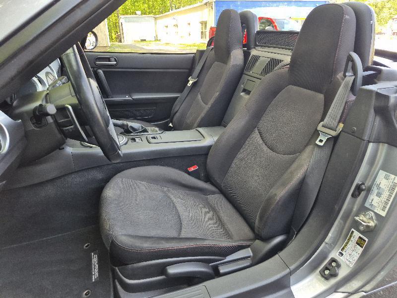 Mazda MX-5 Miata  2015