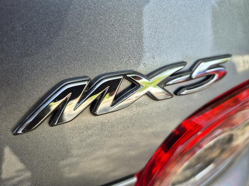 Mazda MX-5 Miata  2015