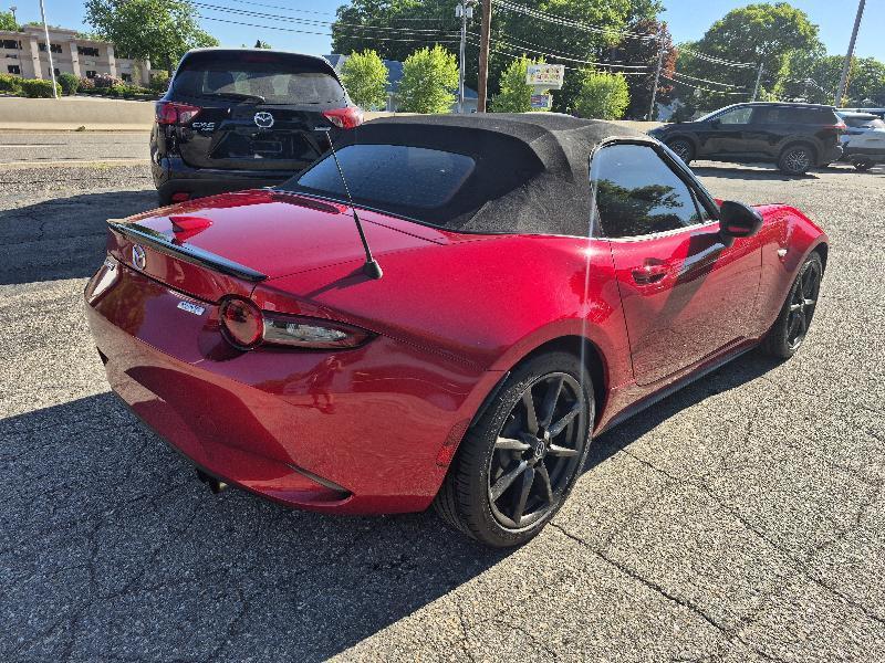 Mazda MX-5 Miata  2016