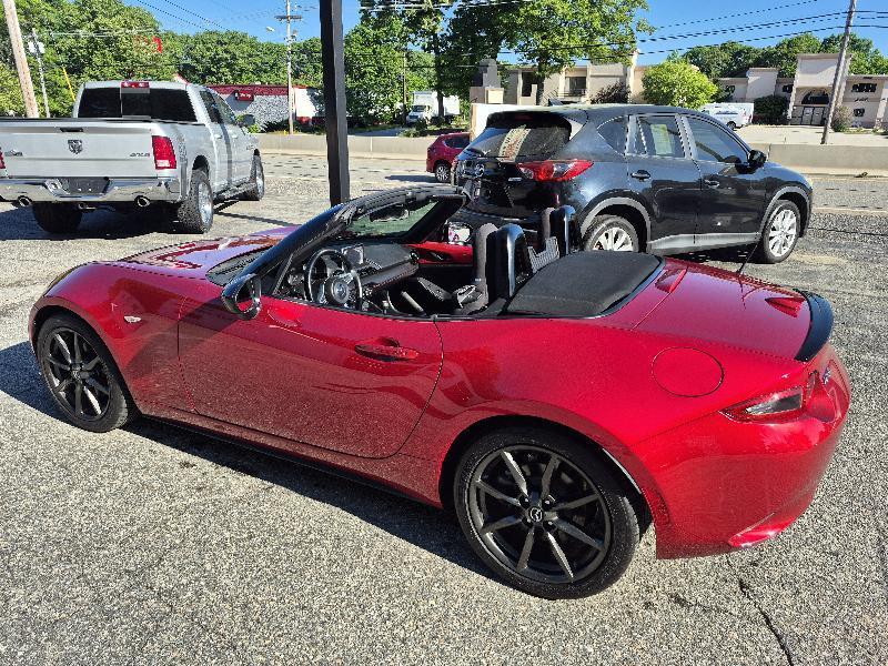 Mazda MX-5 Miata  2016