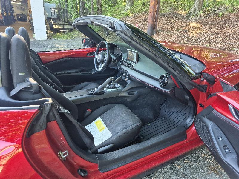 Mazda MX-5 Miata  2016