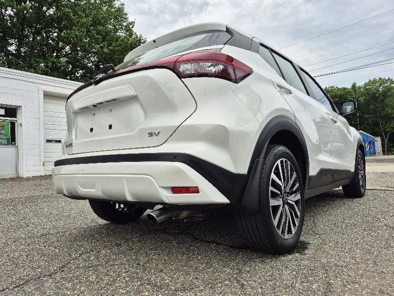 Nissan Kicks  2023