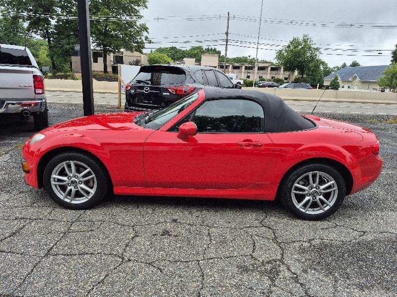 Mazda MX-5 Miata  2013