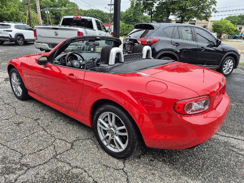 Mazda MX-5 Miata  2013