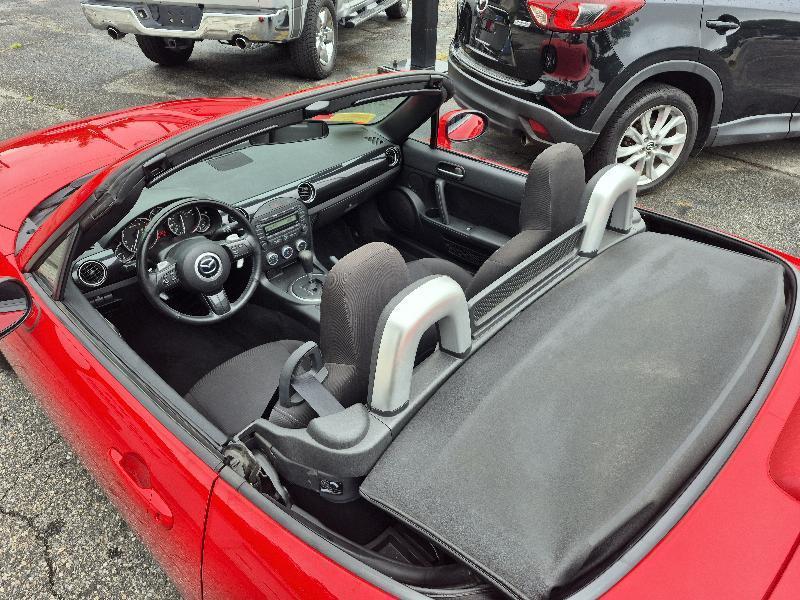 Mazda MX-5 Miata  2013