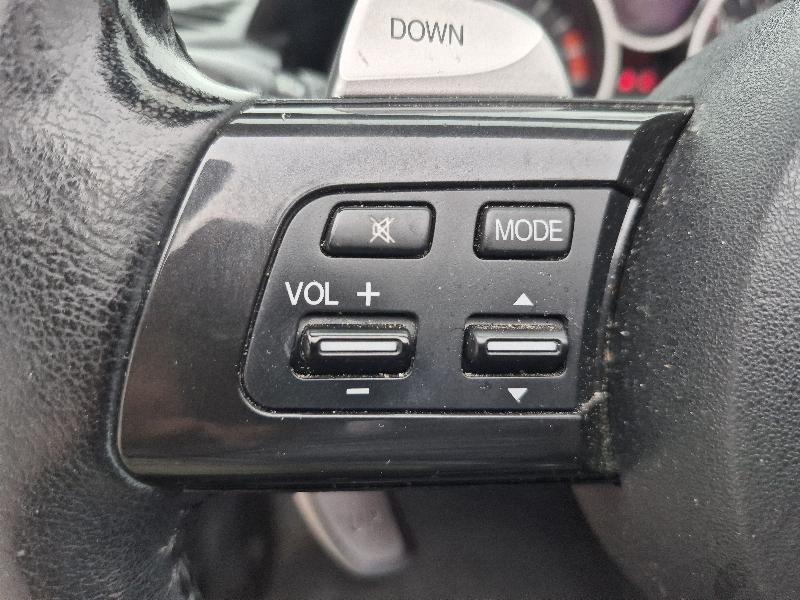 Mazda MX-5 Miata  2013