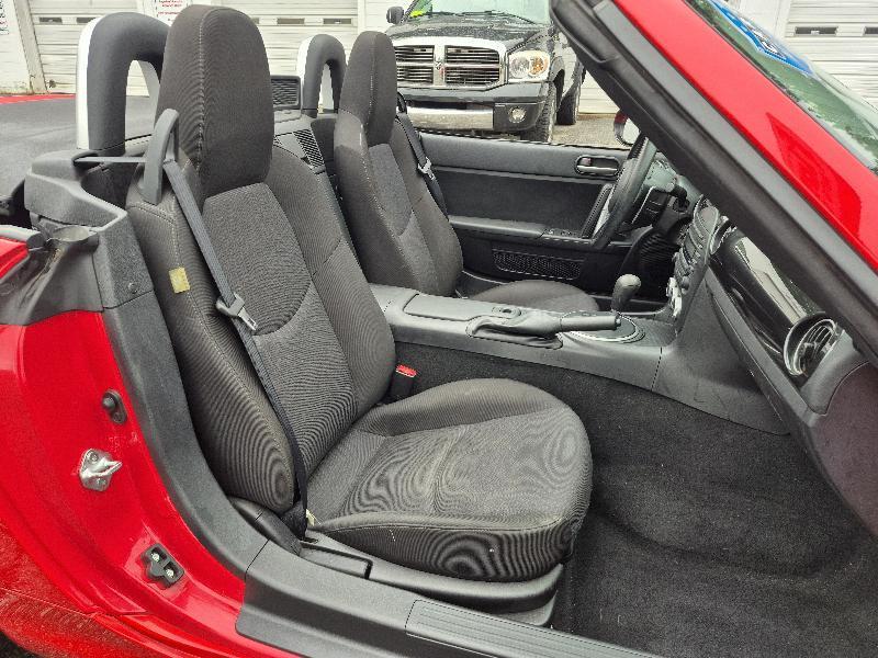 Mazda MX-5 Miata  2013