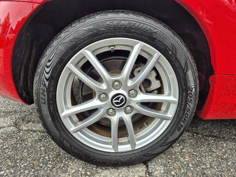 Mazda MX-5 Miata  2013