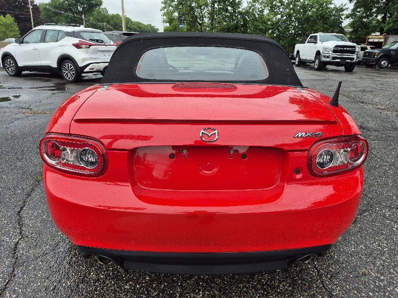 Mazda MX-5 Miata  2013