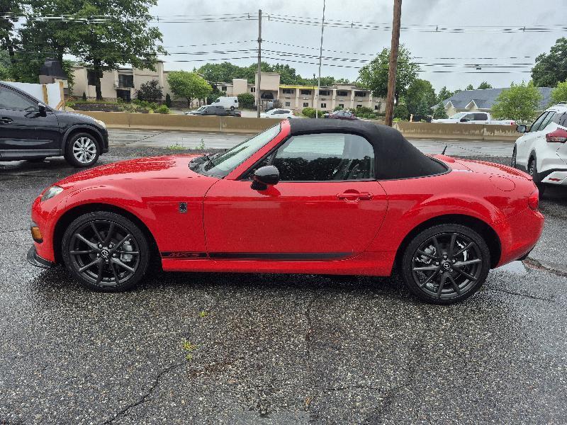 Mazda MX-5 Miata  2013