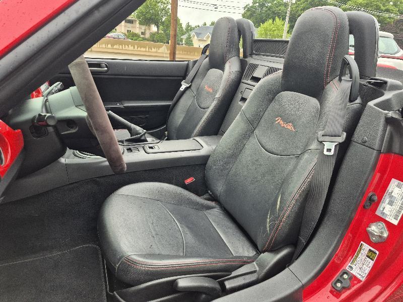 Mazda MX-5 Miata  2013
