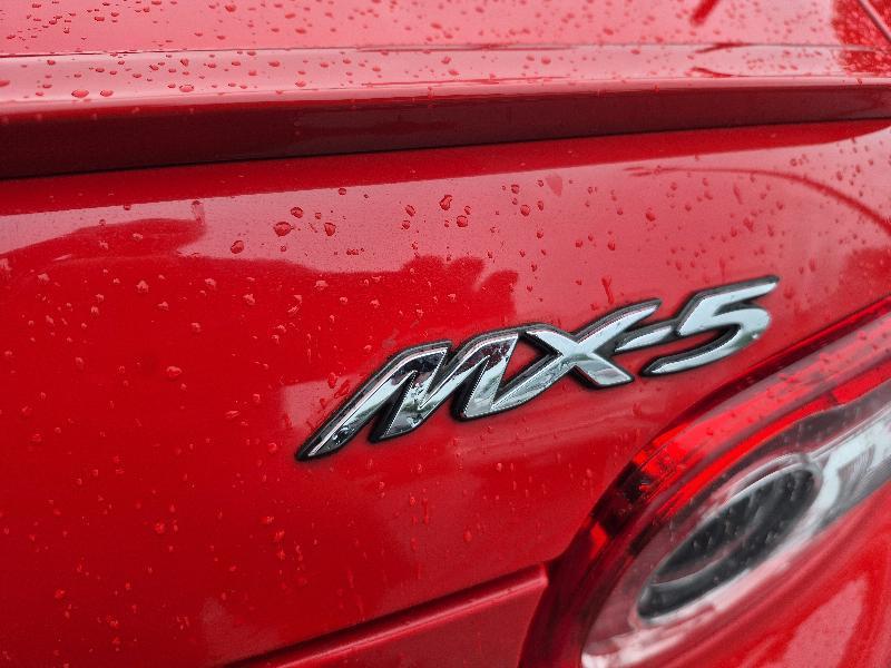 Mazda MX-5 Miata  2013