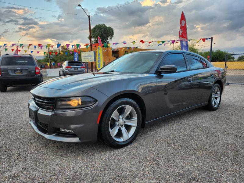 2017 Dodge Charger SXT