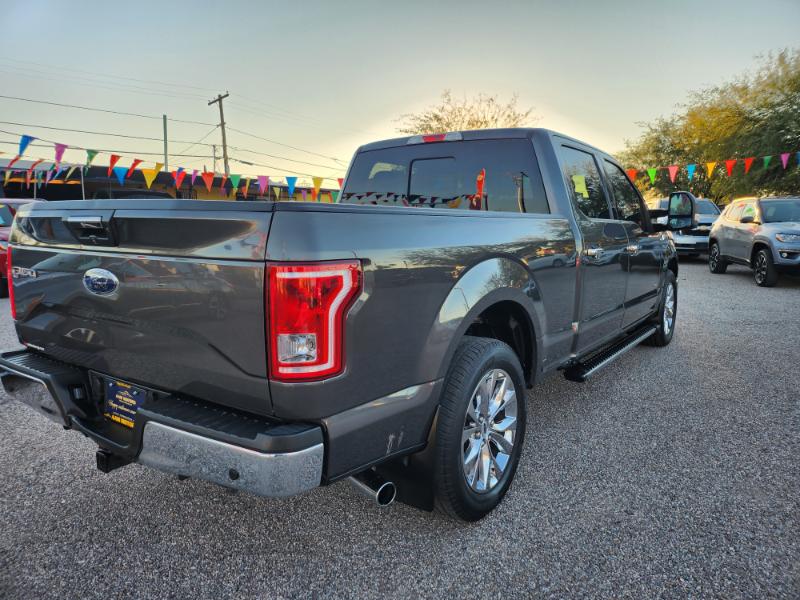Ford F-150 XLT SuperCab Short Bed 2WD 2017