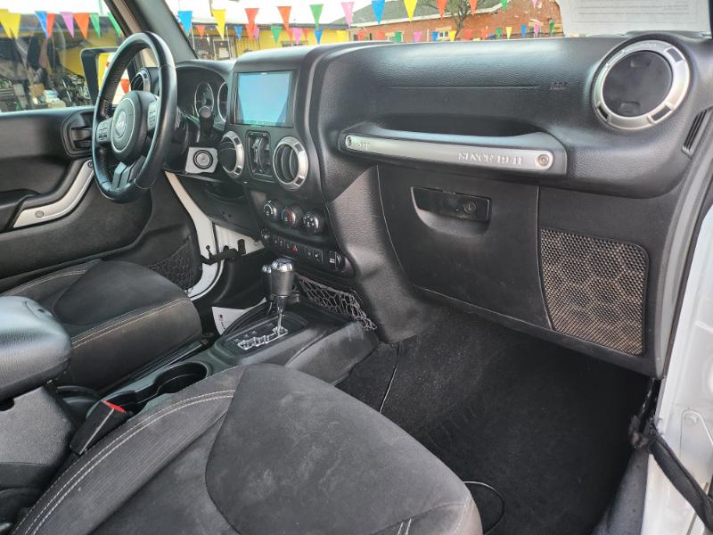 Jeep Wrangler Unlimited Rubicon 4WD 2017 Jeep Wrangler Unlimited Rubicon 4WD 2017