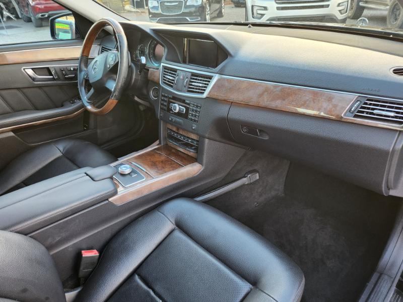 Mercedes-Benz E-Class E350 Sedan 2012